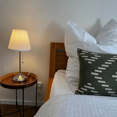 Frieda Apartment *